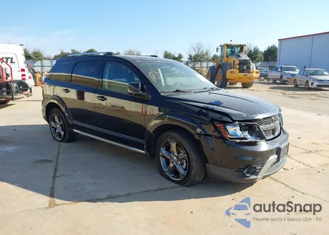 2015 Dodge Journey Crossroad z USA, uszkodzony, nr VIN 3C4PDCGG8FT632568